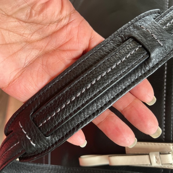 Coach Park Leather Carryall Satchel Excellent Condition - Picture 7 of 7